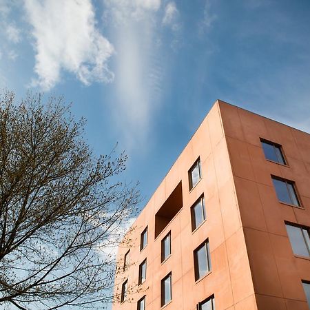 Hostel Groeninghe Kortrijk Bagian luar foto