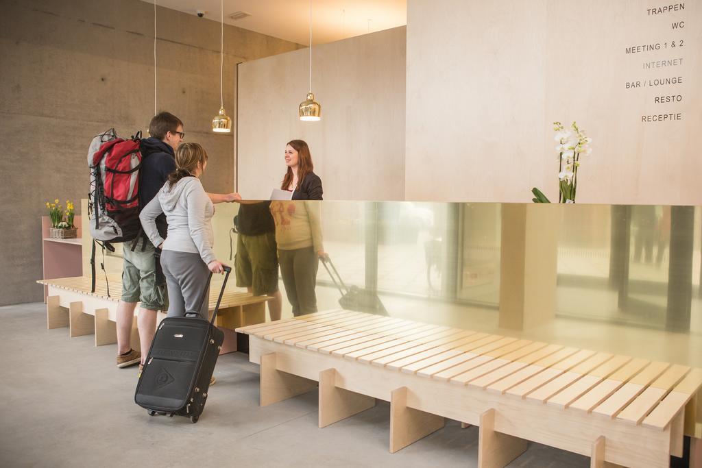 Hostel Groeninghe Kortrijk Bagian luar foto